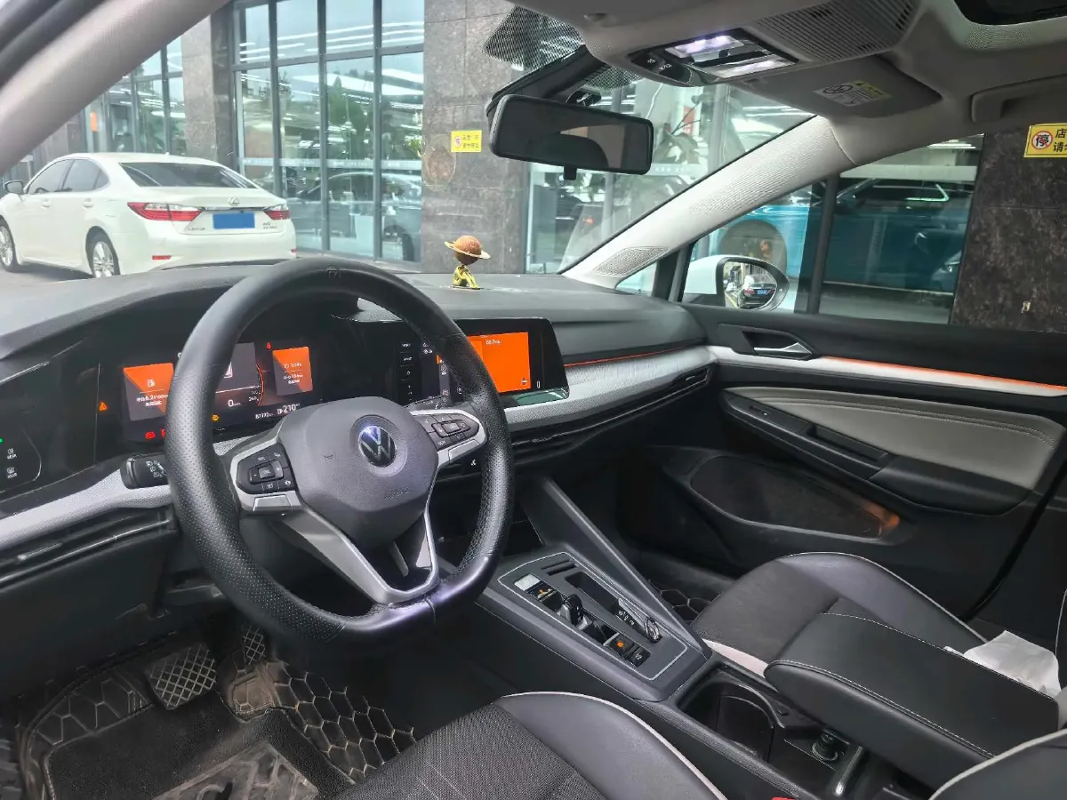 2023 Volkswagen Golf 1.4T 150HP L4 7DCT,autocango,china used car exporter,china ev exporter,chinese used car exporter,chinese used ev exporter