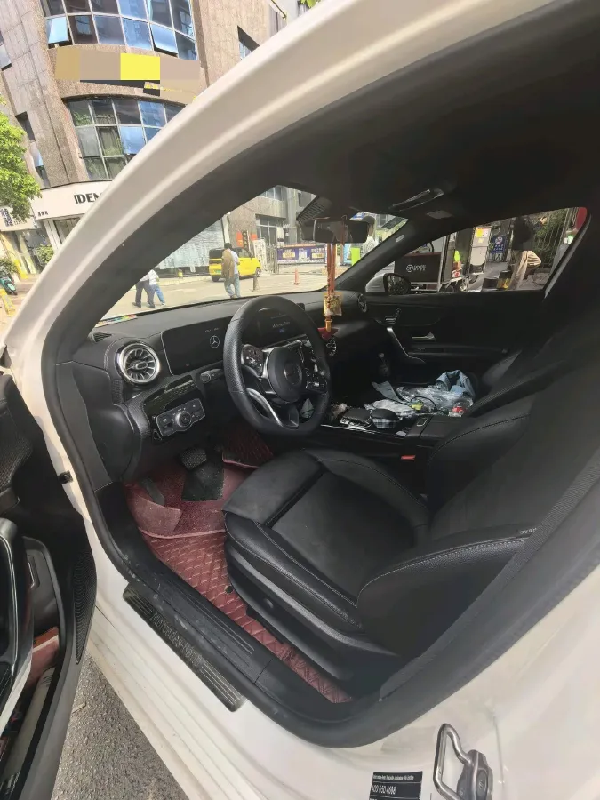 2020 Mercedes-Benz A Class 1.3T 163HP L4 7DCT,autocango,china used car exporter,china ev exporter,chinese used car exporter,chinese used ev exporter