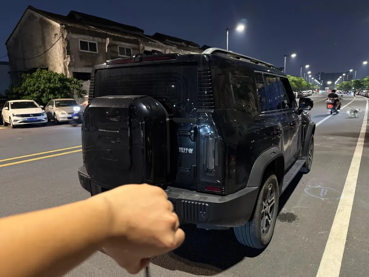 2025 Jetour Traveller 1.5T 184HP L4 7DCT,autocango,china used car exporter,china ev exporter,chinese used car exporter,chinese used ev exporter