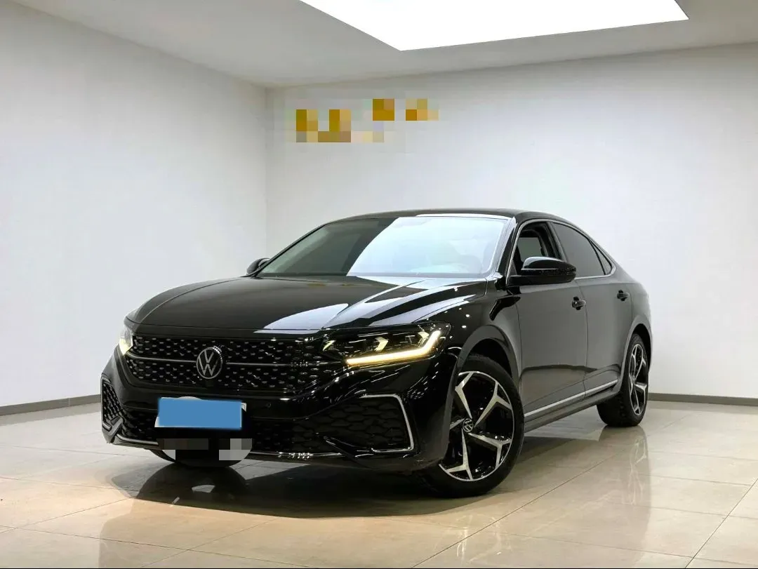 2023 Volkswagen Passat 2.0T 186HP L4 7DCT,autocango,china used car exporter,china ev exporter,chinese used car exporter,chinese used ev exporter