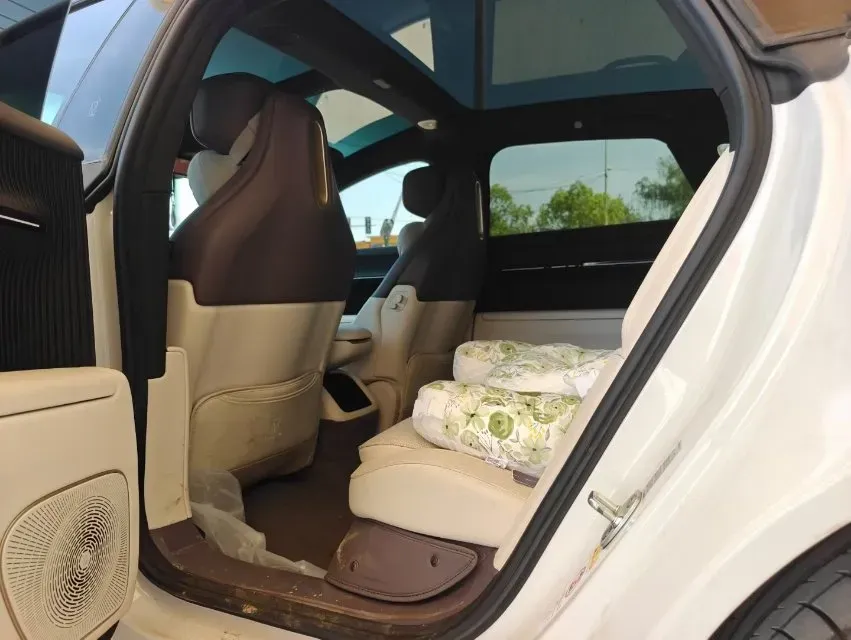 2023 Avatr 12 BEV 94.5KWH,autocango,china used car exporter,china ev exporter,chinese used car exporter,chinese used ev exporter