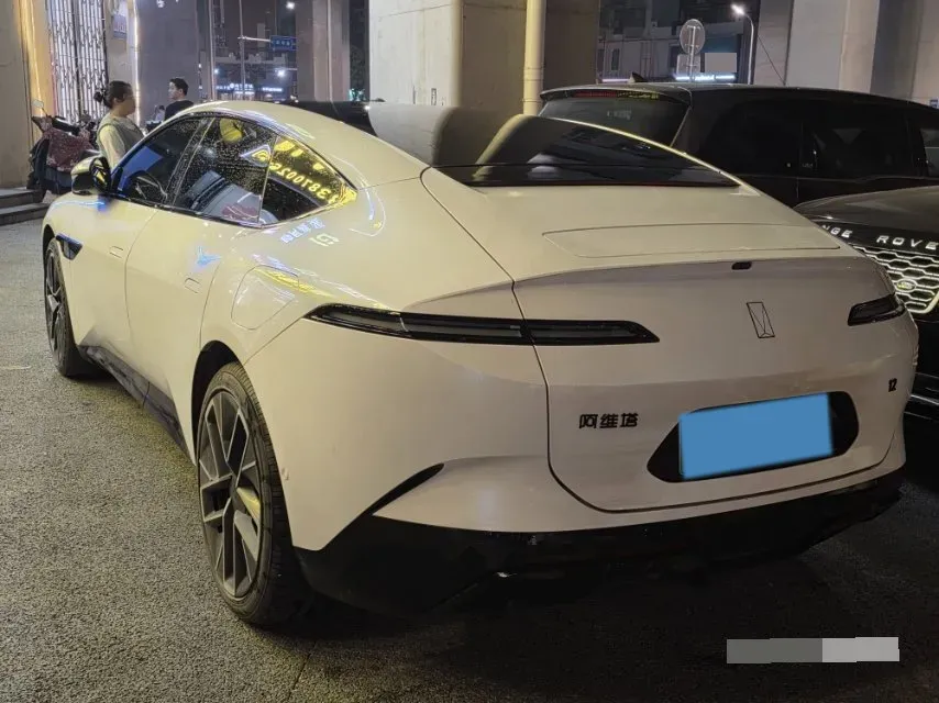 2023 Avatr 12 BEV 94.5KWH,autocango,china used car exporter,china ev exporter,chinese used car exporter,chinese used ev exporter