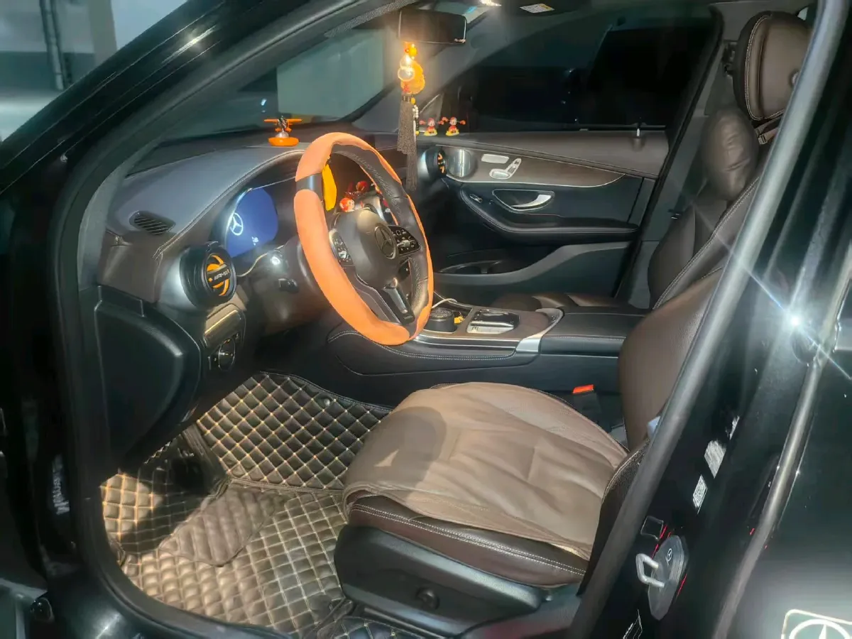 2021 Mercedes-Benz GLC Class 2.0T 258HP L4 9AT,autocango,china used car exporter,china ev exporter,chinese used car exporter,chinese used ev exporter