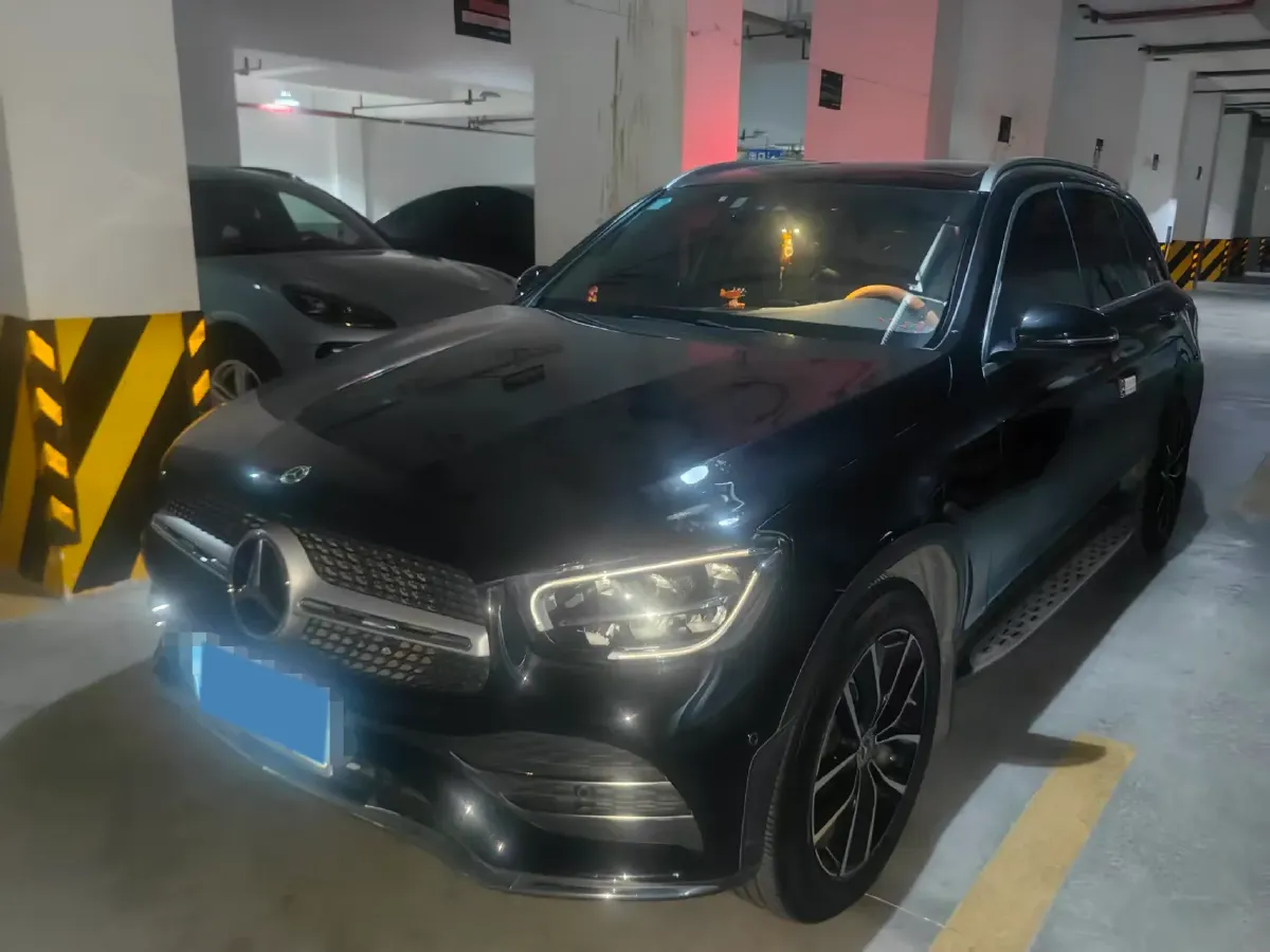 2021 Mercedes-Benz GLC Class 2.0T 258HP L4 9AT,autocango,china used car exporter,china ev exporter,chinese used car exporter,chinese used ev exporter