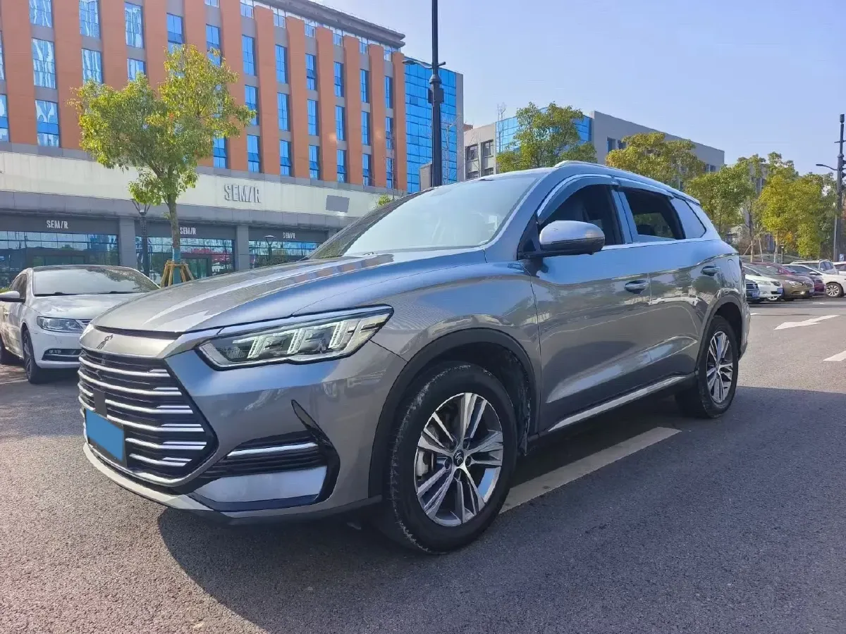 2021 BYD Song Pro 1.5T 185HP L4 7DCT,autocango,china used car exporter,china ev exporter,chinese used car exporter,chinese used ev exporter