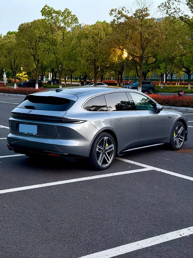 2025 NIO ET5 BEV,autocango,china used car exporter,china ev exporter,chinese used car exporter,chinese used ev exporter