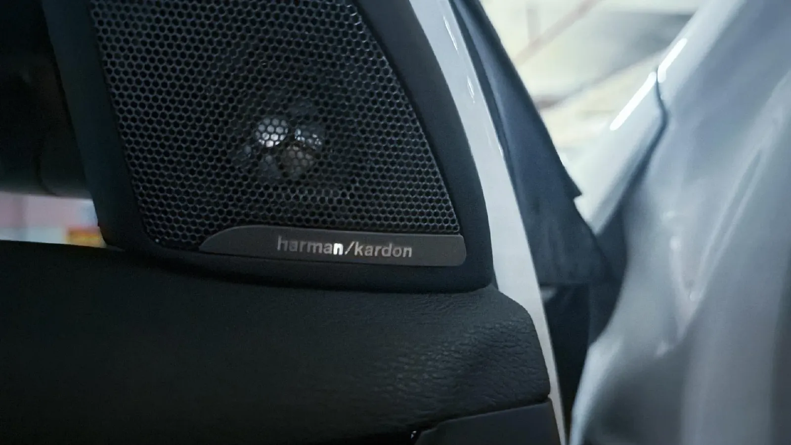 2022 BMW X1 2.0T 192HP L4 7DCT,autocango,china used car exporter,china ev exporter,chinese used car exporter,chinese used ev exporter