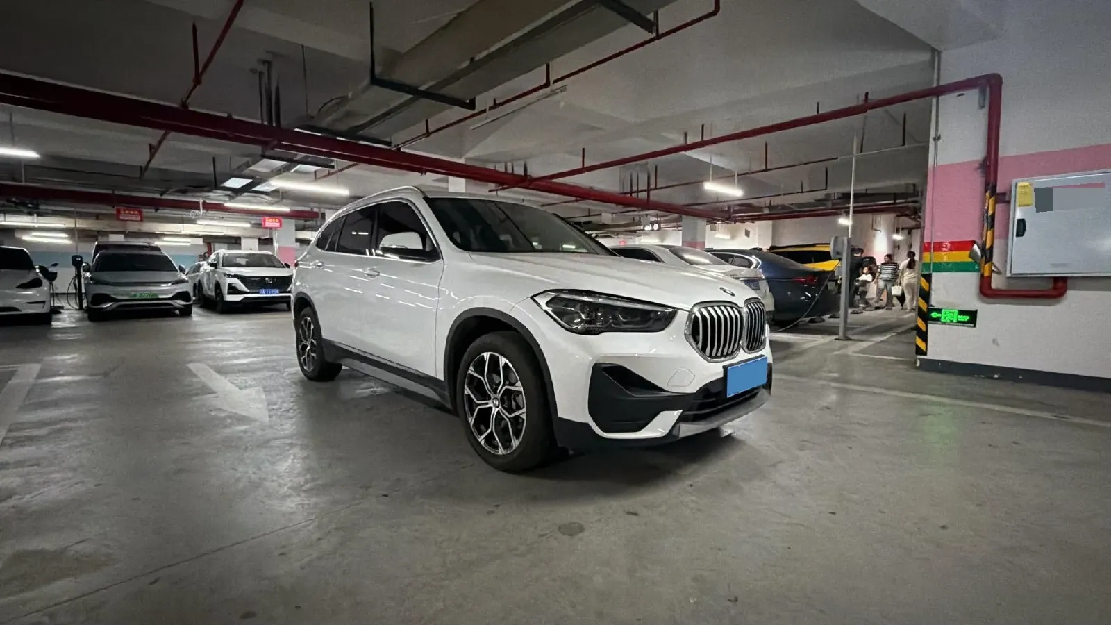 2022 BMW X1 2.0T 192HP L4 7DCT,autocango,china used car exporter,china ev exporter,chinese used car exporter,chinese used ev exporter