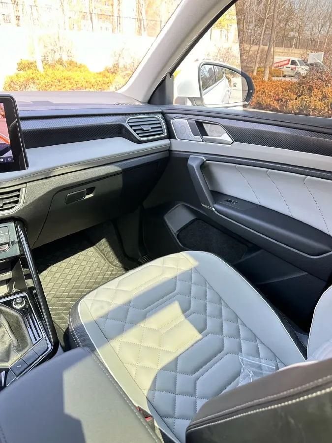 2023 Volkswagen Tayron 1.4T 150HP L4 7DCT,autocango,china used car exporter,china ev exporter,chinese used car exporter,chinese used ev exporter