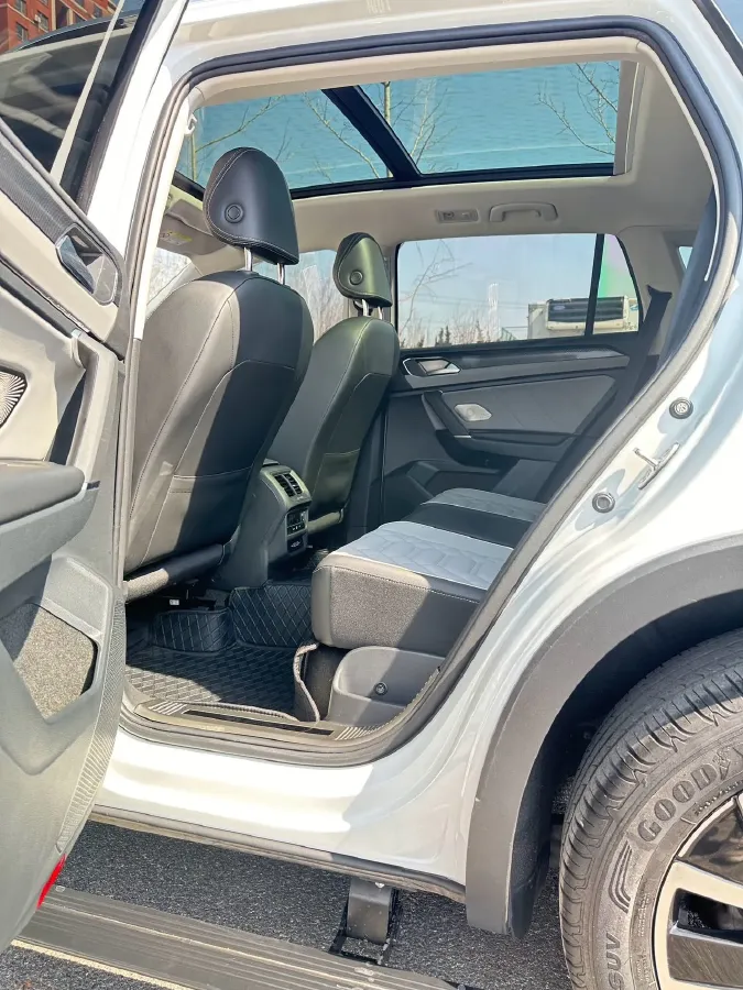 2023 Volkswagen Tayron 1.4T 150HP L4 7DCT,autocango,china used car exporter,china ev exporter,chinese used car exporter,chinese used ev exporter