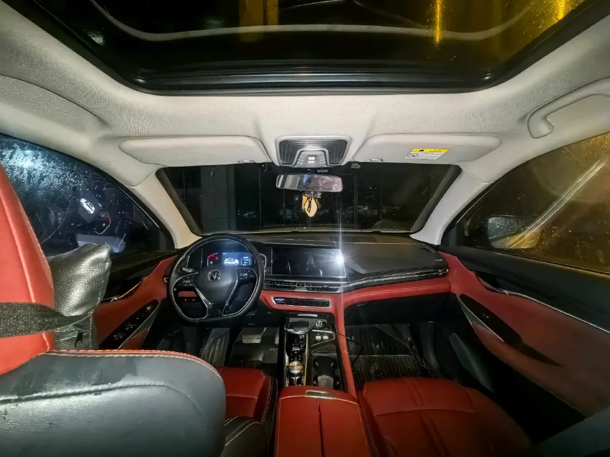 2020 ChangAn CS75 Plus 2.0T 233HP L4 8AT,autocango,china used car exporter,china ev exporter,chinese used car exporter,chinese used ev exporter