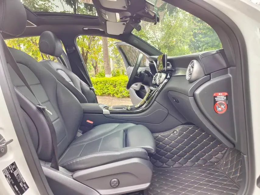 2020 Mercedes-Benz GLC Class 2.0T 197HP L4 9AT,autocango,china used car exporter,china ev exporter,chinese used car exporter,chinese used ev exporter