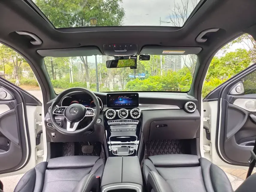 2020 Mercedes-Benz GLC Class 2.0T 197HP L4 9AT,autocango,china used car exporter,china ev exporter,chinese used car exporter,chinese used ev exporter