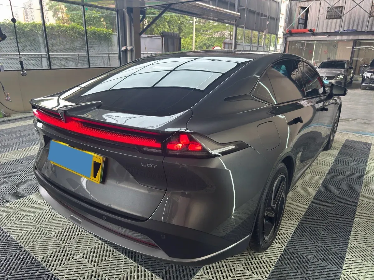 2025 Deepal L07 BEV 56.12KWH,autocango,china used car exporter,china ev exporter,chinese used car exporter,chinese used ev exporter