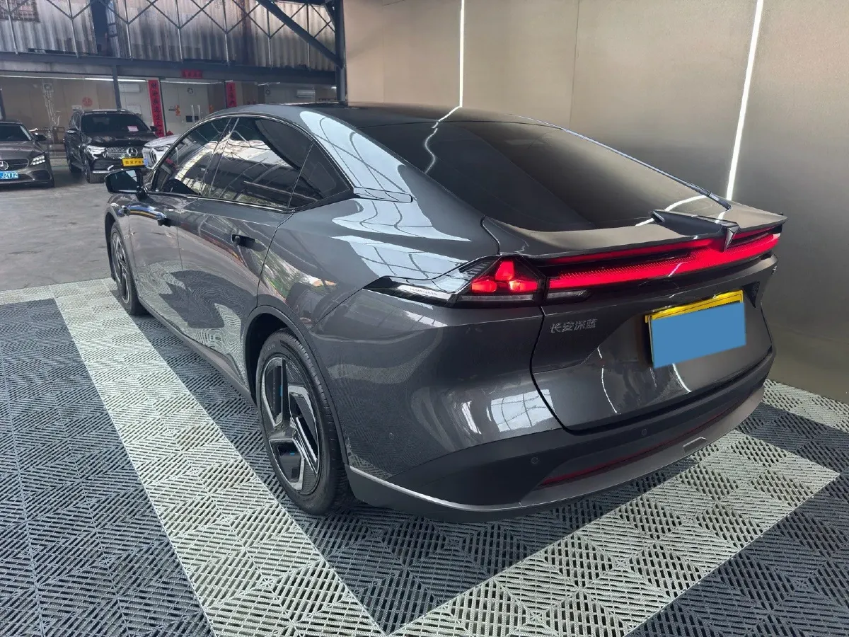 2025 Deepal L07 BEV 56.12KWH,autocango,china used car exporter,china ev exporter,chinese used car exporter,chinese used ev exporter