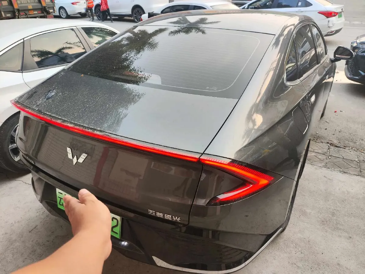 2024 WuLing XingGuang 1.5L 106HP L4 E-CVT PHEV 20.5KWH,autocango,china used car exporter,china ev exporter,chinese used car exporter,chinese used ev exporter
