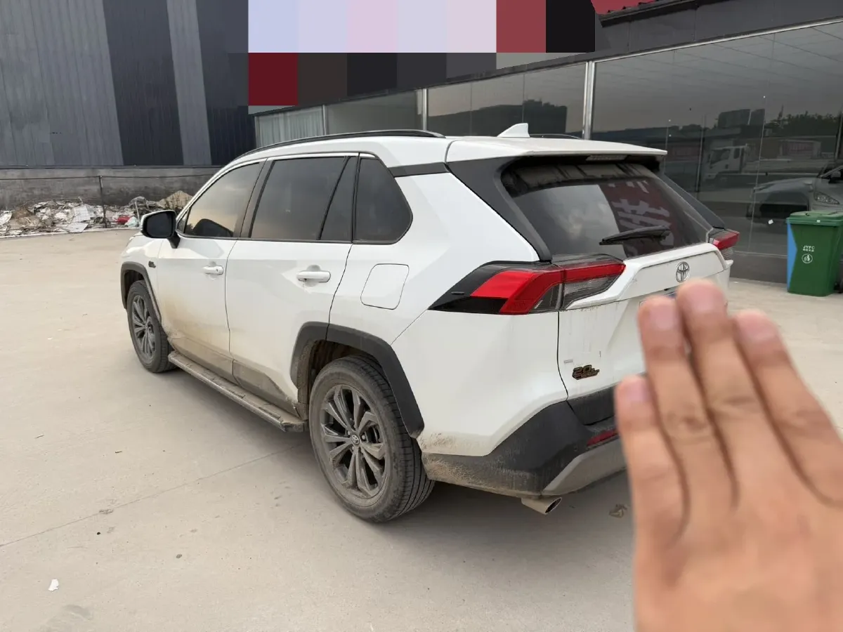 2023 Toyota RAV4 2.0L 171HP L4 CVT,autocango,china used car exporter,china ev exporter,chinese used car exporter,chinese used ev exporter