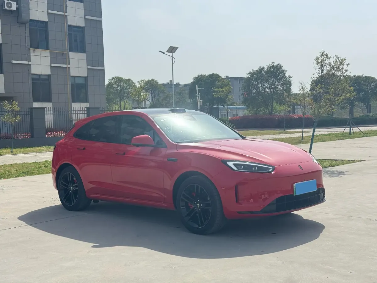 2025 AITO AITO M5 1.5T 152HP L4 REEV 42KWH,autocango,china used car exporter,china ev exporter,chinese used car exporter,chinese used ev exporter