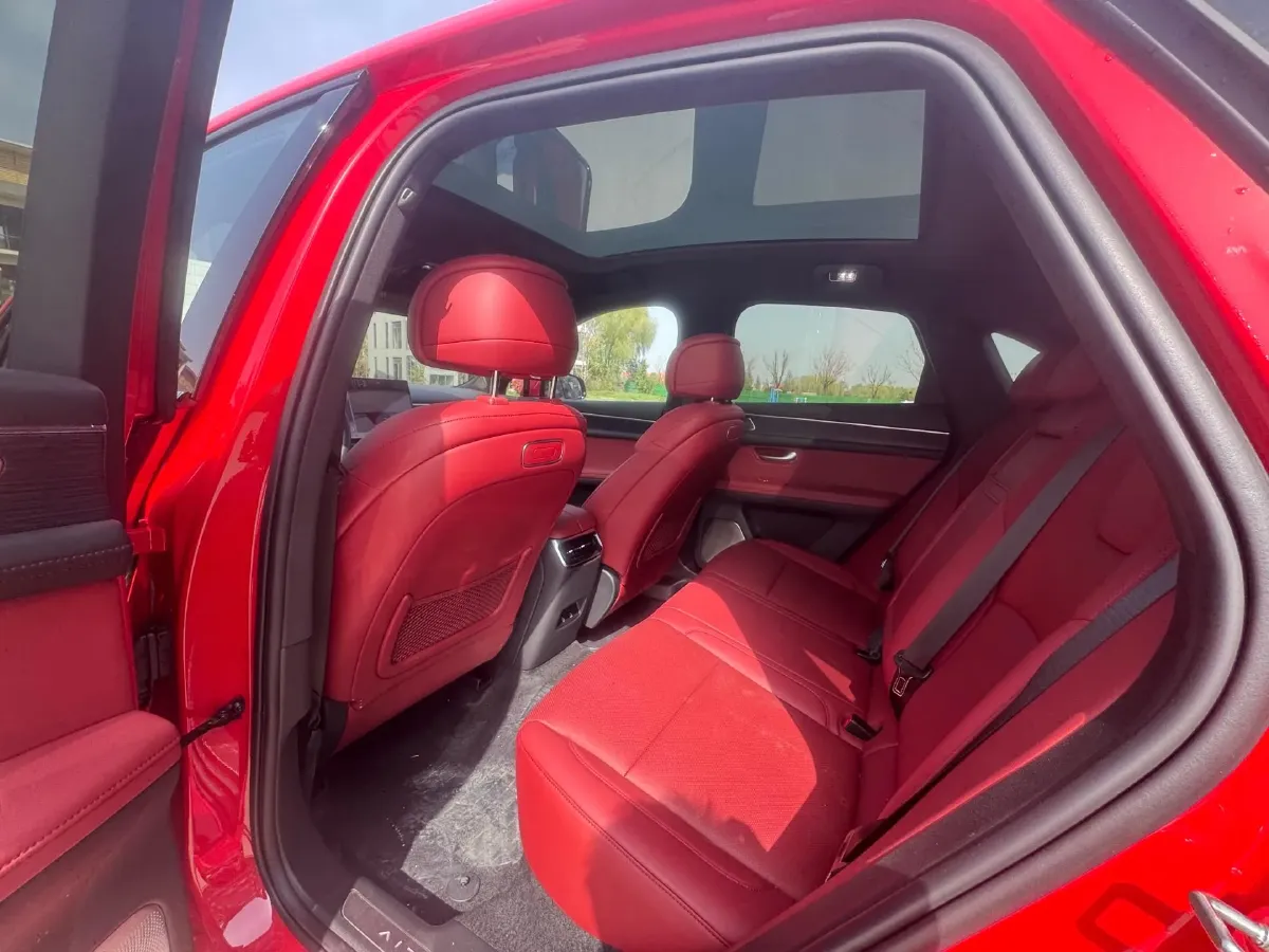 2025 AITO AITO M5 1.5T 152HP L4 REEV 42KWH,autocango,china used car exporter,china ev exporter,chinese used car exporter,chinese used ev exporter