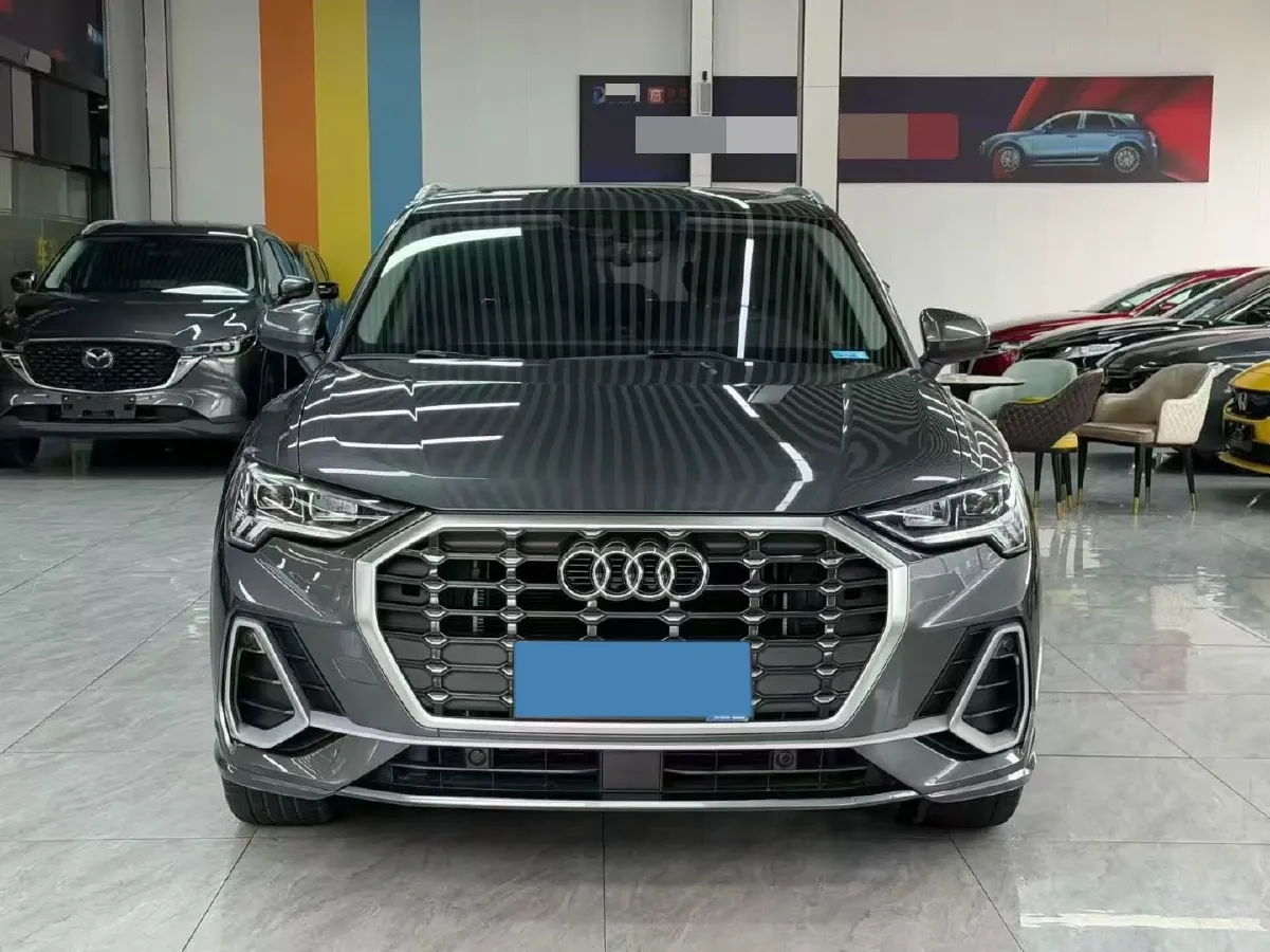 2021 Audi Q3 2.0T 186HP L4 7DCT,autocango,china used car exporter,china ev exporter,chinese used car exporter,chinese used ev exporter