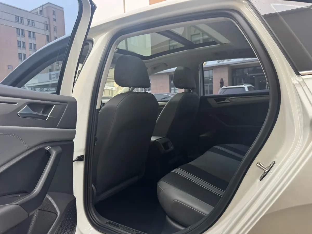 2024 Volkswagen Sagitar 1.2T 116HP L4 7DCT,autocango,china used car exporter,china ev exporter,chinese used car exporter,chinese used ev exporter