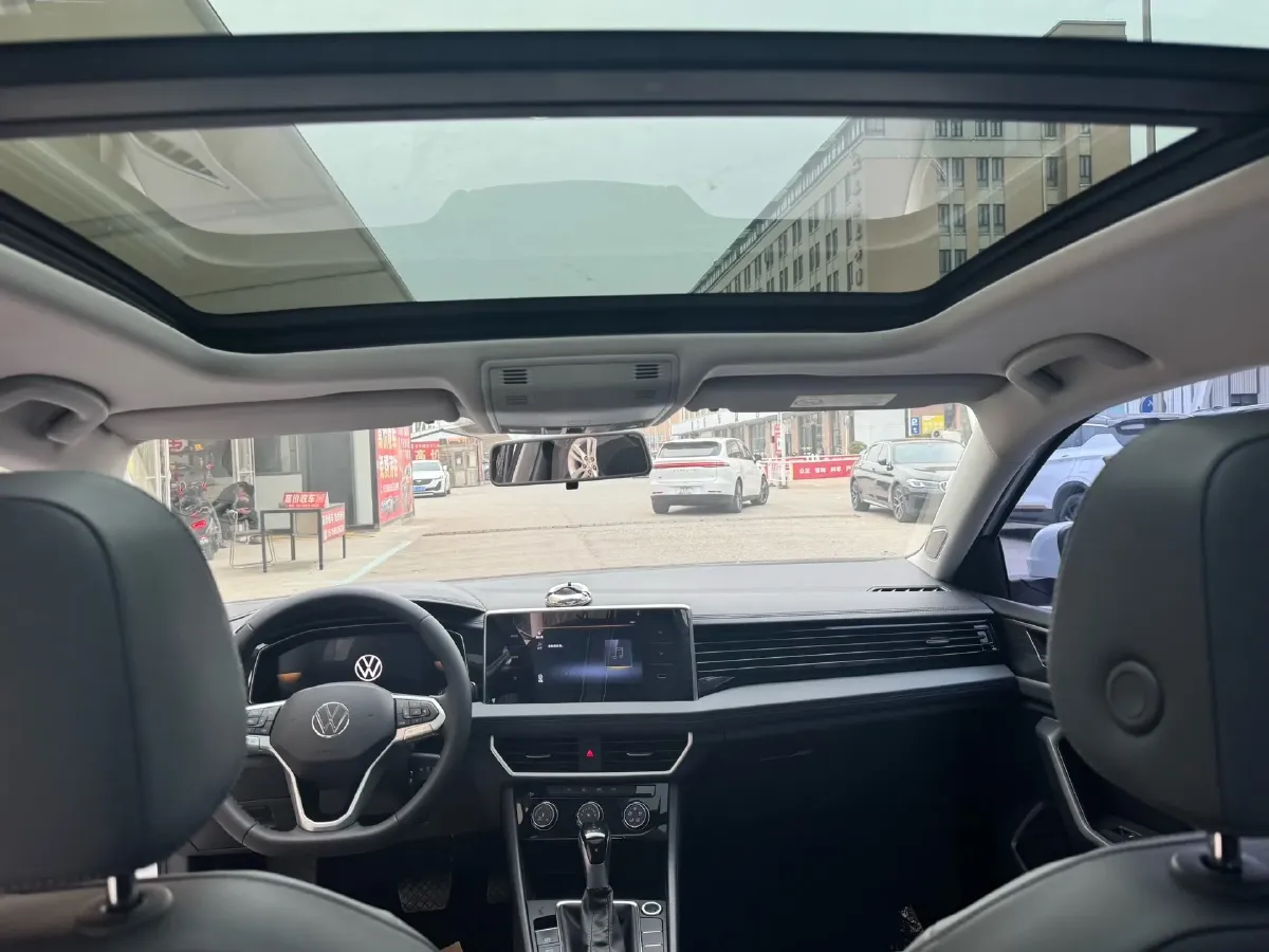 2024 Volkswagen Sagitar 1.2T 116HP L4 7DCT,autocango,china used car exporter,china ev exporter,chinese used car exporter,chinese used ev exporter