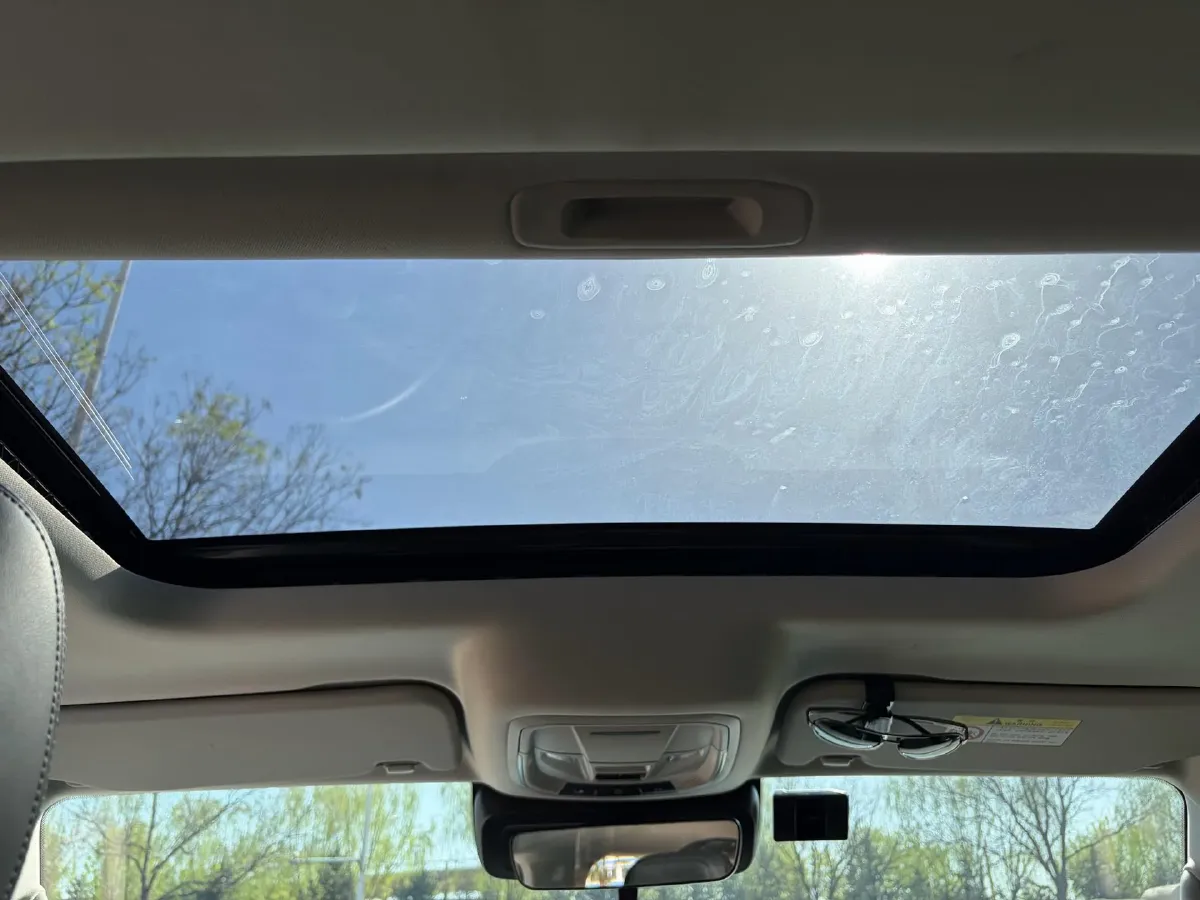 2021 Tank 300 2.0T 227HP L4 8AT,autocango,china used car exporter,china ev exporter,chinese used car exporter,chinese used ev exporter