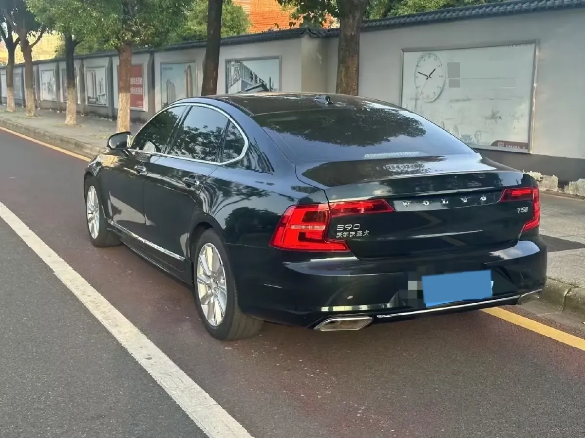 2020 Volvo S90 2.0T 254HP L4 8AT,autocango,china used car exporter,china ev exporter,chinese used car exporter,chinese used ev exporter
