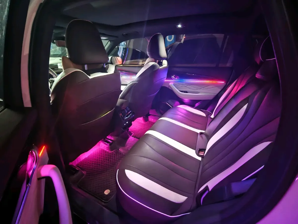 2024 Geely Monjaro 2.0T 238HP L4 8AT,autocango,china used car exporter,china ev exporter,chinese used car exporter,chinese used ev exporter