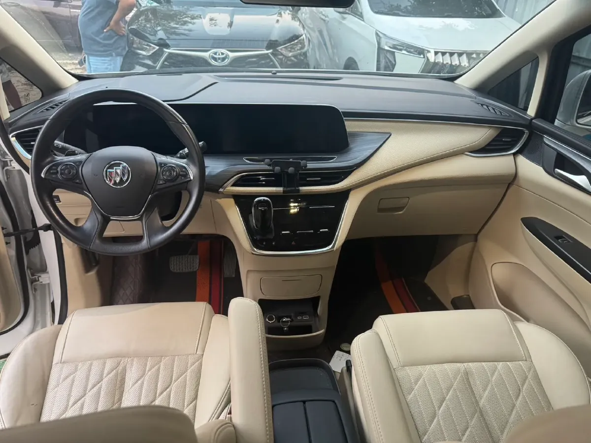 2023 Buick GL8 2.0T 237HP L4 9AT,autocango,china used car exporter,china ev exporter,chinese used car exporter,chinese used ev exporter