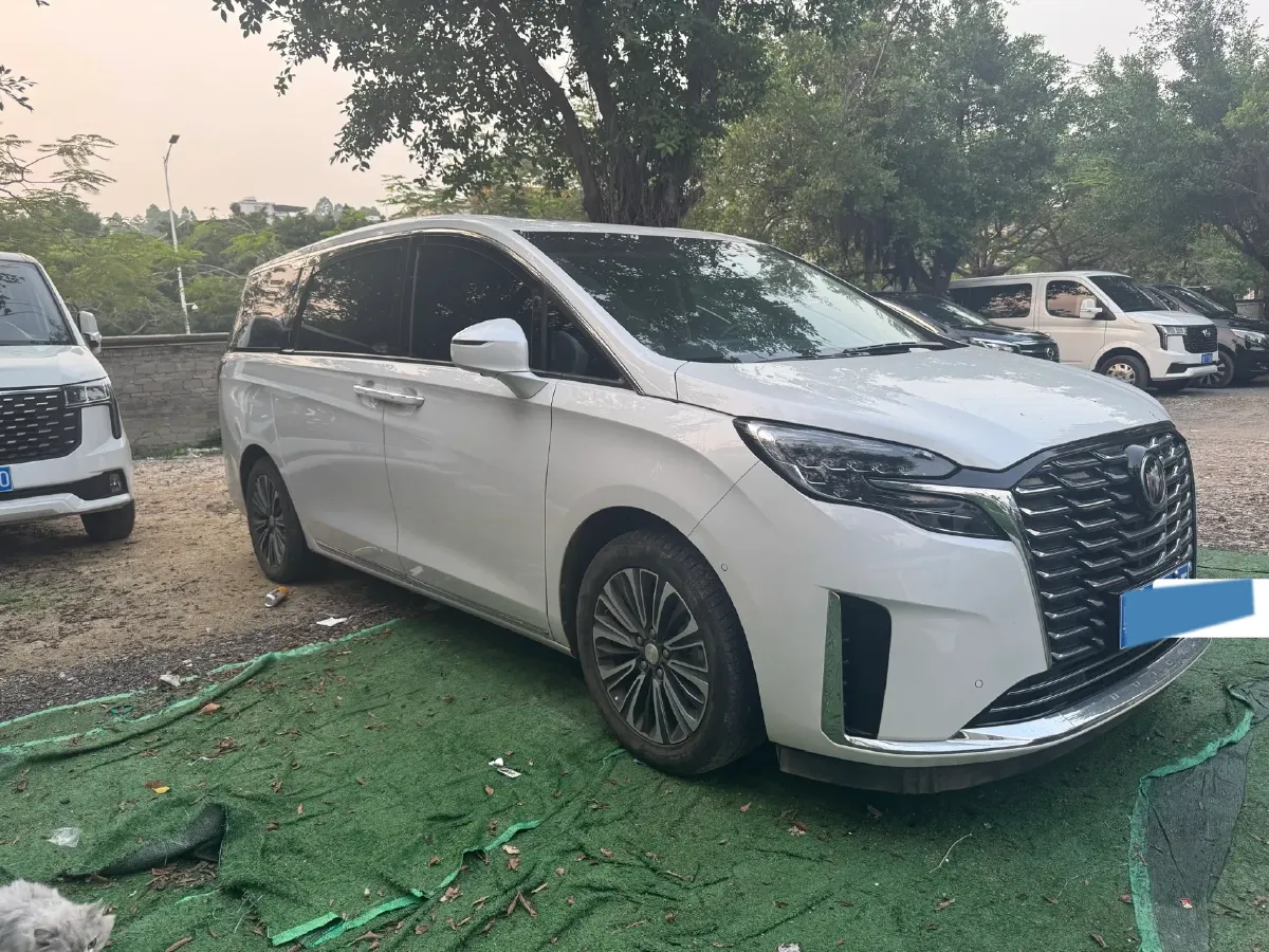 2023 Buick GL8 2.0T 237HP L4 9AT,autocango,china used car exporter,china ev exporter,chinese used car exporter,chinese used ev exporter