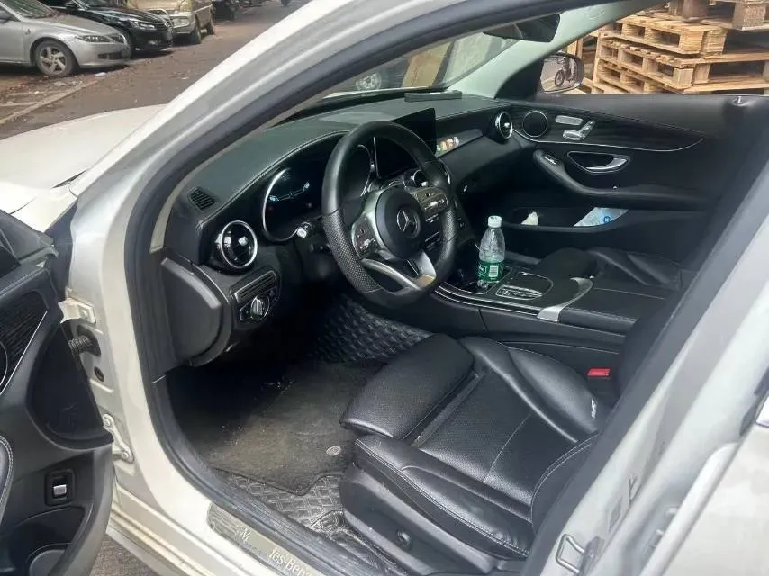 2021 Mercedes-Benz C Class 1.5T 184HP L4 9AT,autocango,china used car exporter,china ev exporter,chinese used car exporter,chinese used ev exporter