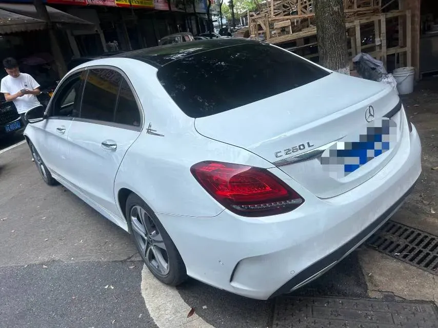 2021 Mercedes-Benz C Class 1.5T 184HP L4 9AT,autocango,china used car exporter,china ev exporter,chinese used car exporter,chinese used ev exporter