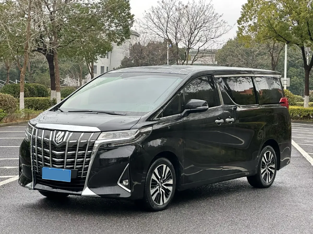 2018 Toyota Alphard 3.5L 301HP V6 8AT,autocango,china used car exporter,china ev exporter,chinese used car exporter,chinese used ev exporter