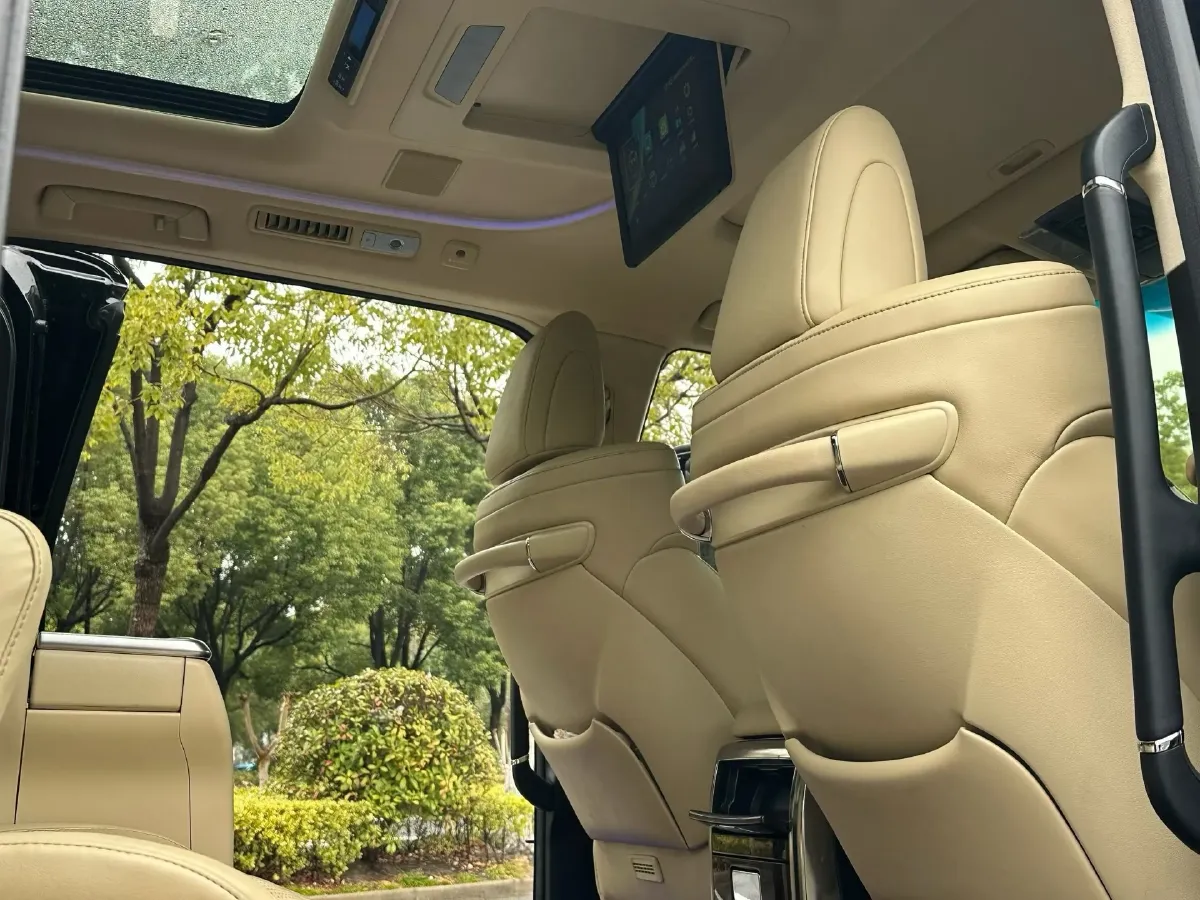 2018 Toyota Alphard 3.5L 301HP V6 8AT,autocango,china used car exporter,china ev exporter,chinese used car exporter,chinese used ev exporter