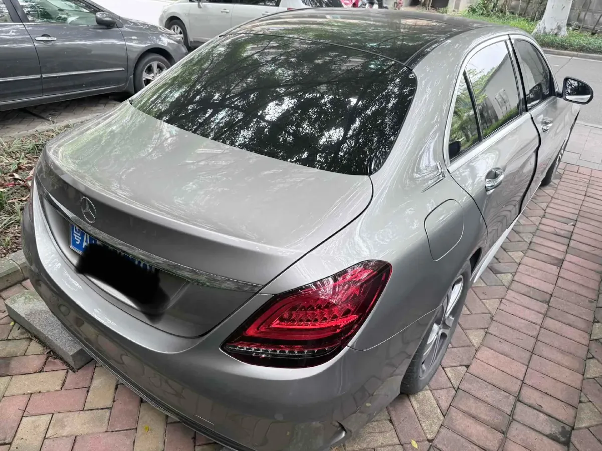 2021 Mercedes-Benz C Class 1.5T 184HP L4 9AT,autocango,china used car exporter,china ev exporter,chinese used car exporter,chinese used ev exporter