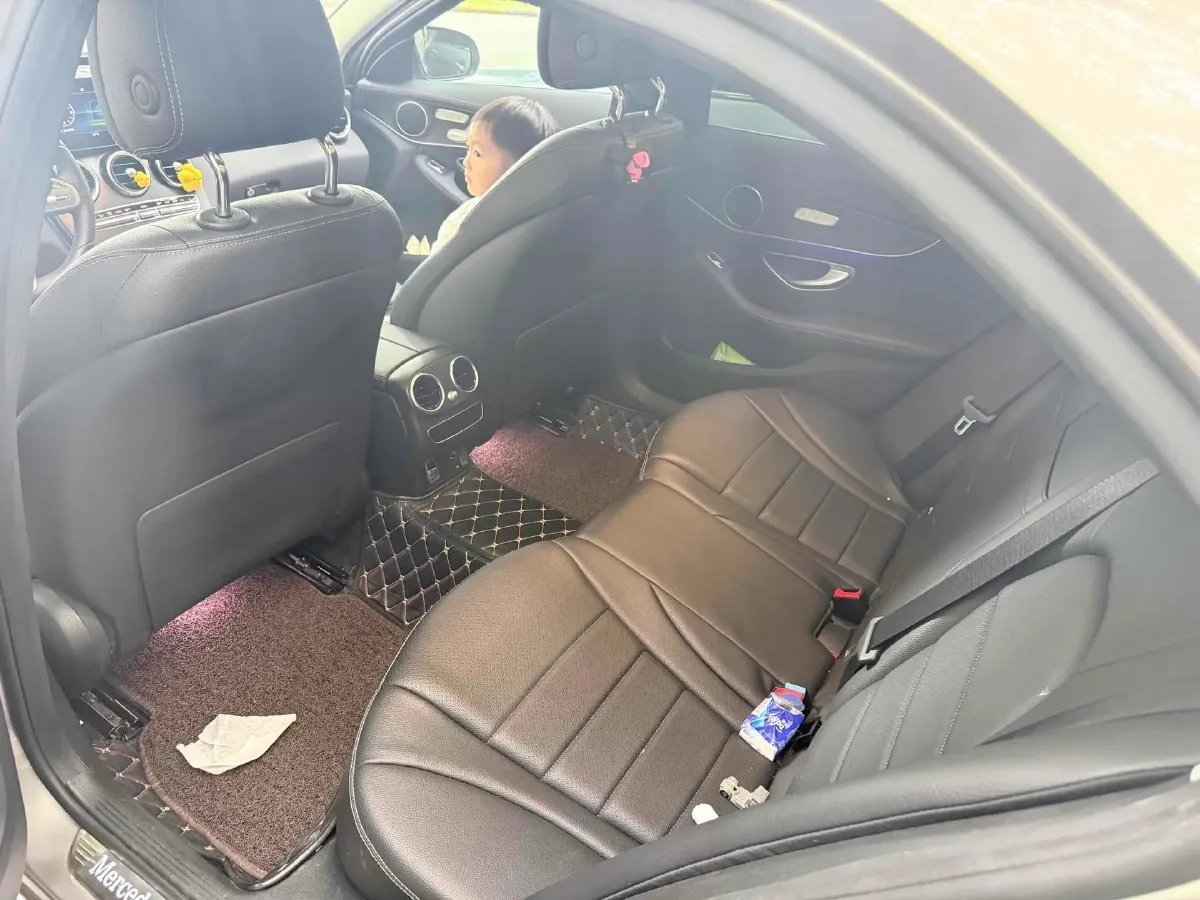 2021 Mercedes-Benz C Class 1.5T 184HP L4 9AT,autocango,china used car exporter,china ev exporter,chinese used car exporter,chinese used ev exporter