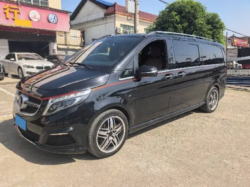 2018 Mercedes-Benz V Class 2.0T 211HP L4 7AT,autocango,china used car exporter,china ev exporter,chinese used car exporter,chinese used ev exporter