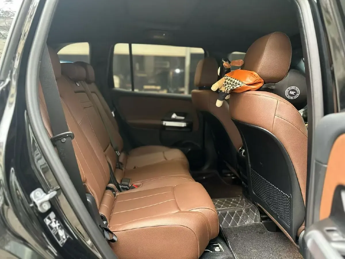 2025 Mercedes-Benz GLB Class 2.0T 190HP L4 8DCT,autocango,china used car exporter,china ev exporter,chinese used car exporter,chinese used ev exporter