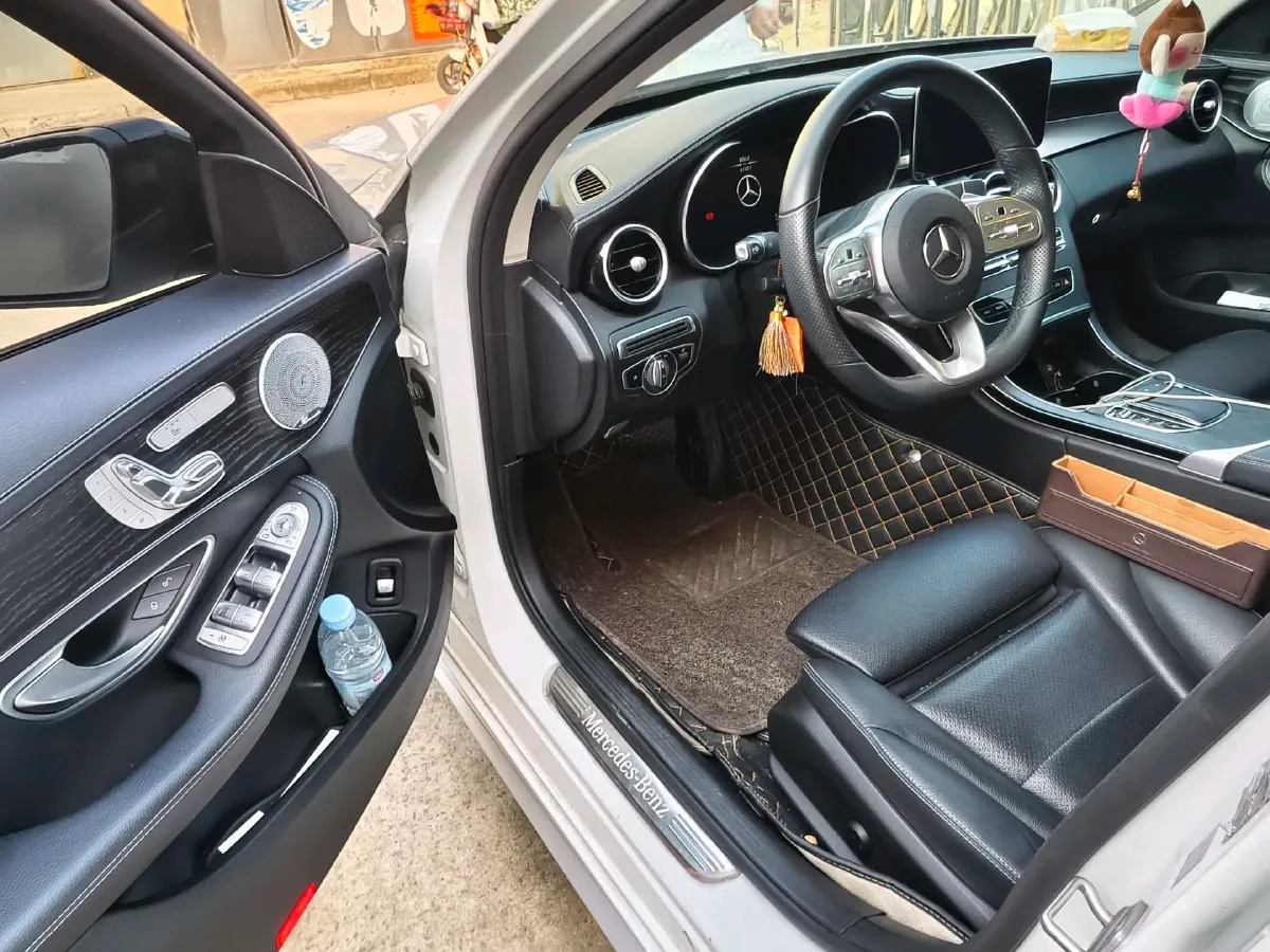 2021 Mercedes-Benz C Class 1.5T 184HP L4 9AT,autocango,china used car exporter,china ev exporter,chinese used car exporter,chinese used ev exporter