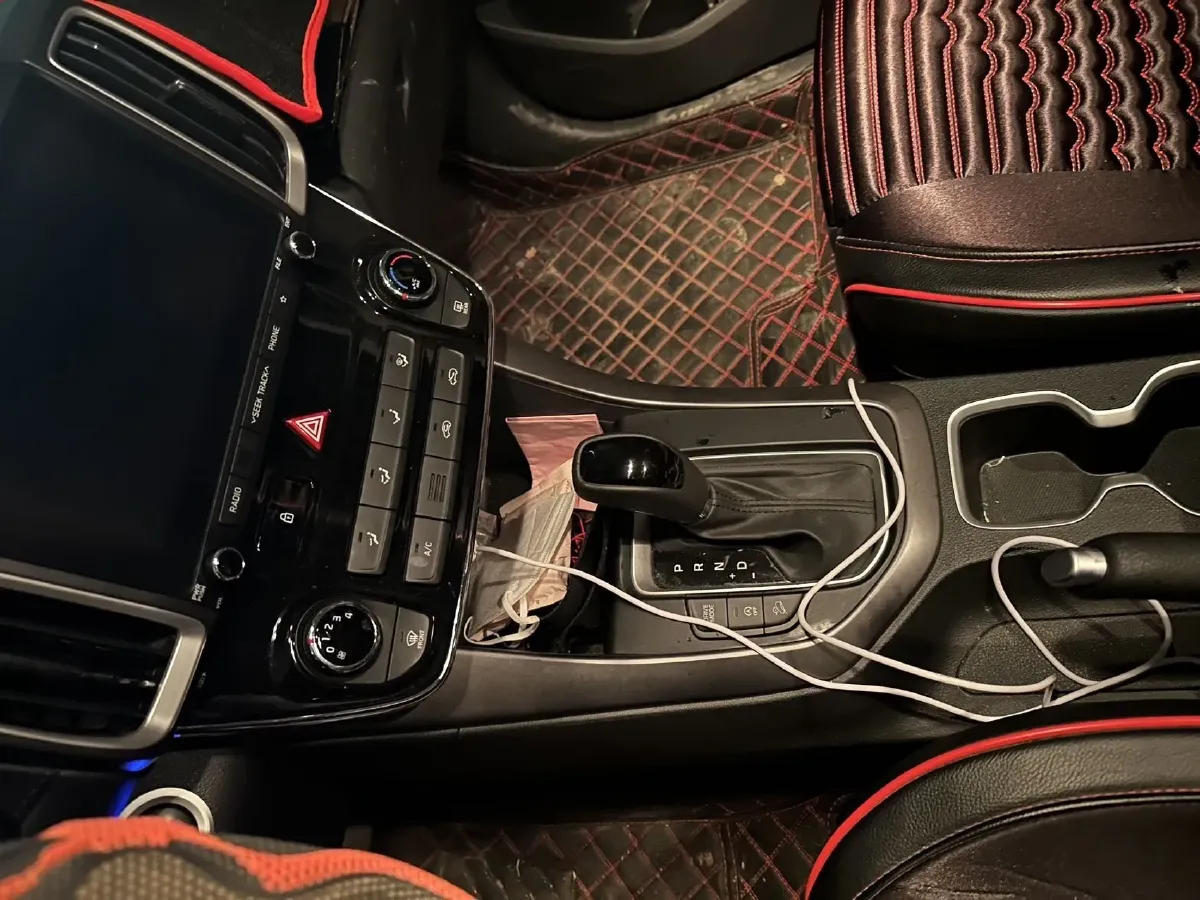 2019 Hyundai ix35 2.0L 160HP L4 6AT,autocango,china used car exporter,china ev exporter,chinese used car exporter,chinese used ev exporter