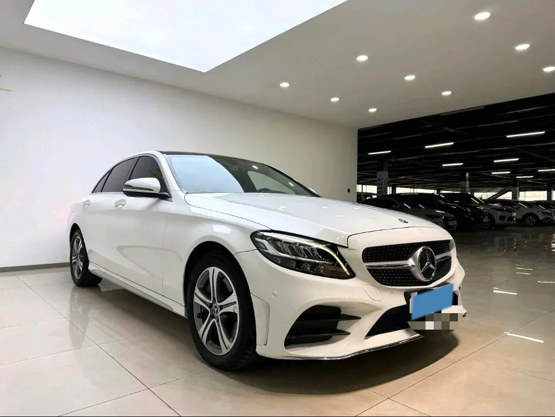2021 Mercedes-Benz C Class 1.5T 184HP L4 9AT,autocango,china used car exporter,china ev exporter,chinese used car exporter,chinese used ev exporter