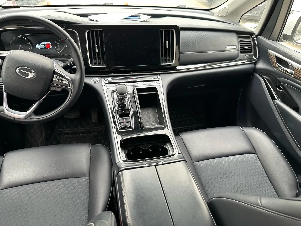 2023 GAC Trumpchi M8 2.0T 252HP L4 8AT,autocango,china used car exporter,china ev exporter,chinese used car exporter,chinese used ev exporter