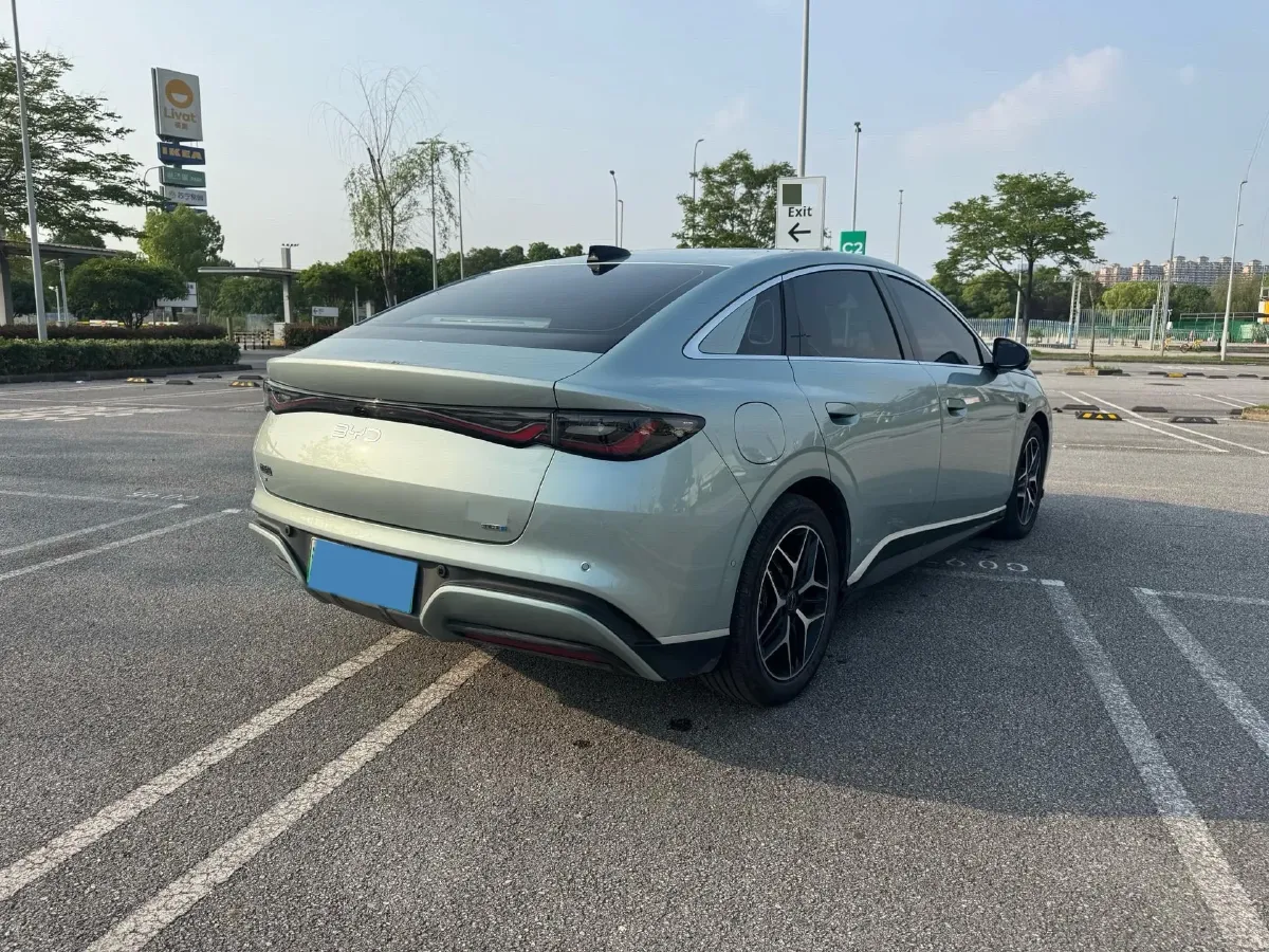 2025 BYD Seal06 BEV,autocango,china used car exporter,china ev exporter,chinese used car exporter,chinese used ev exporter