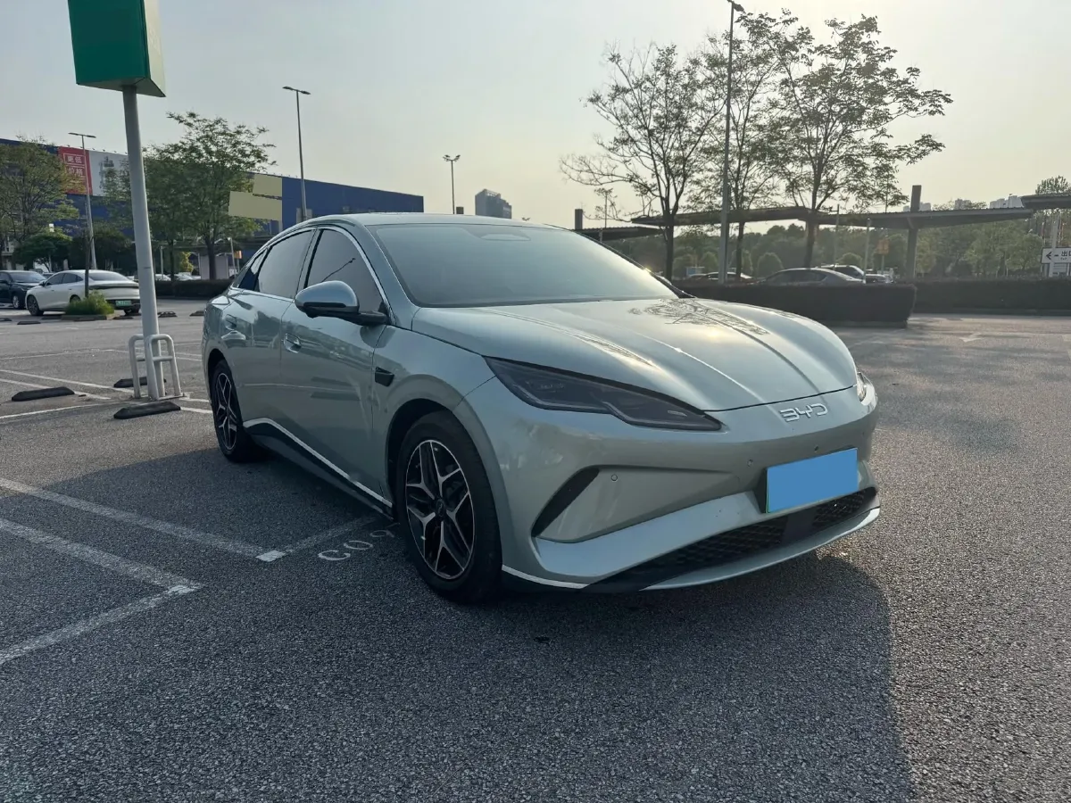 2025 BYD Seal06 BEV,autocango,china used car exporter,china ev exporter,chinese used car exporter,chinese used ev exporter