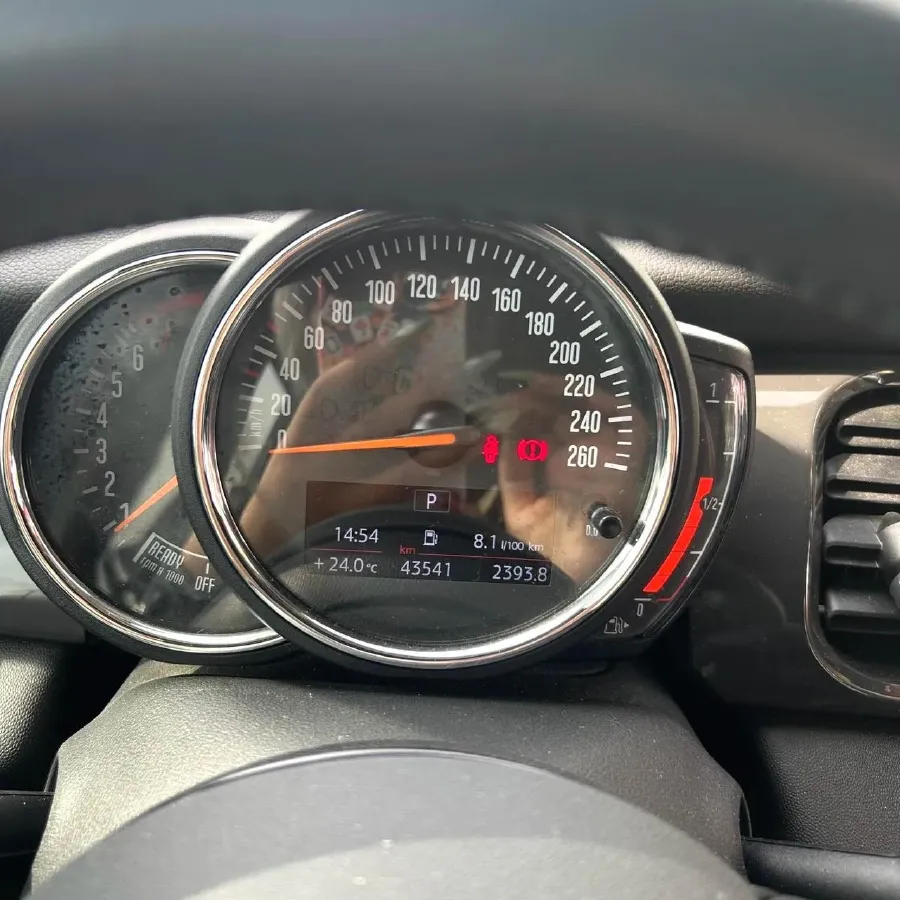 2023 MINI MINI 1.5T 102HP L3 7DCT,autocango,china used car exporter,china ev exporter,chinese used car exporter,chinese used ev exporter