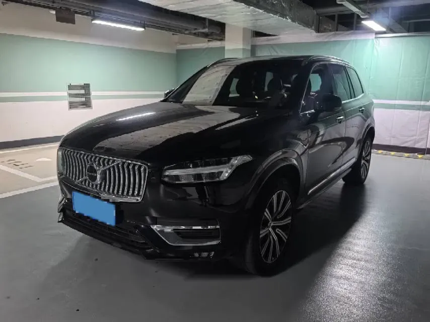 2022 Volvo XC90 2.0T 299HP L4 8AT,autocango,china used car exporter,china ev exporter,chinese used car exporter,chinese used ev exporter