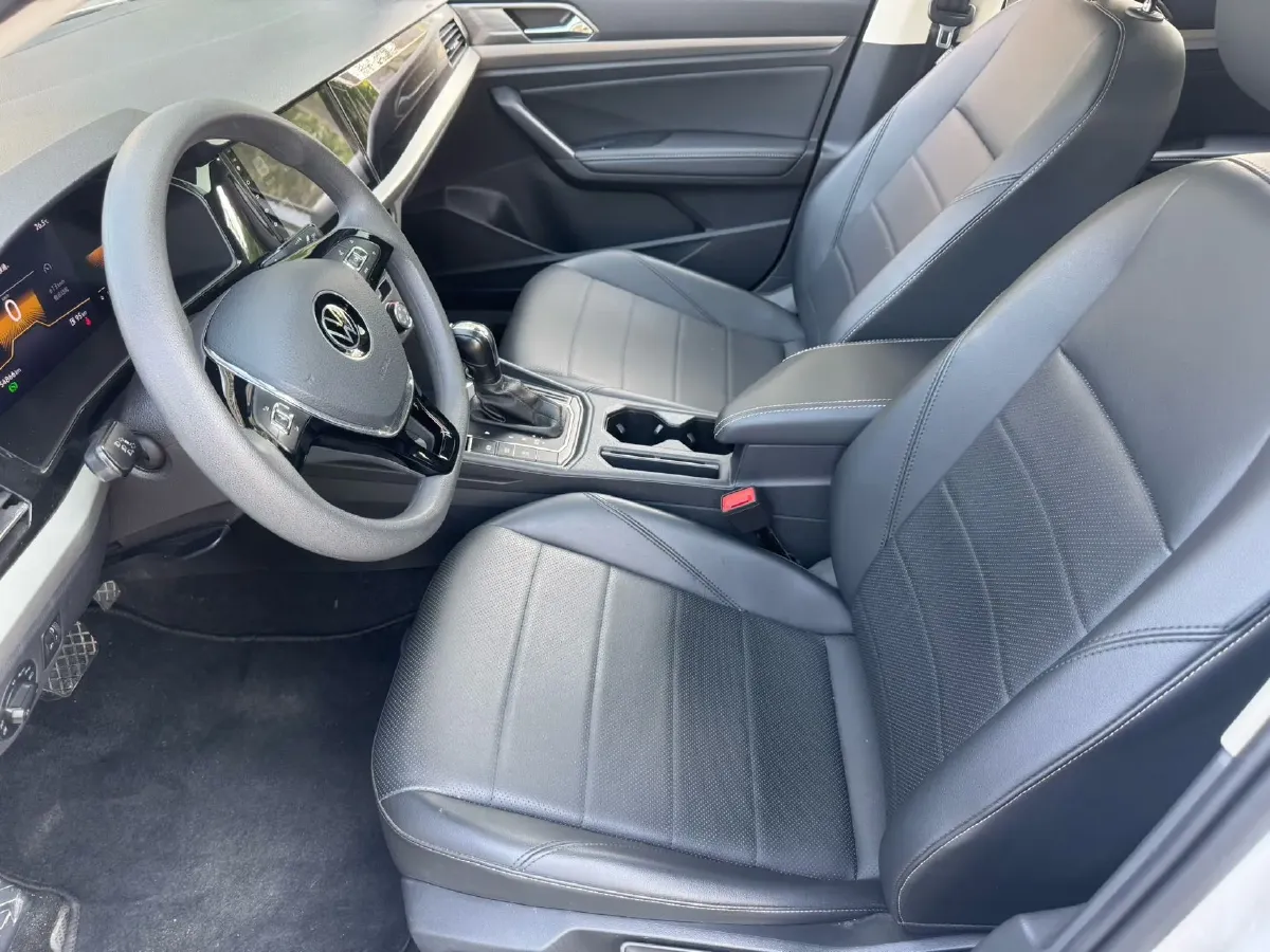 2021 Volkswagen Lavida 1.5L 113HP L4 6AT,autocango,china used car exporter,china ev exporter,chinese used car exporter,chinese used ev exporter