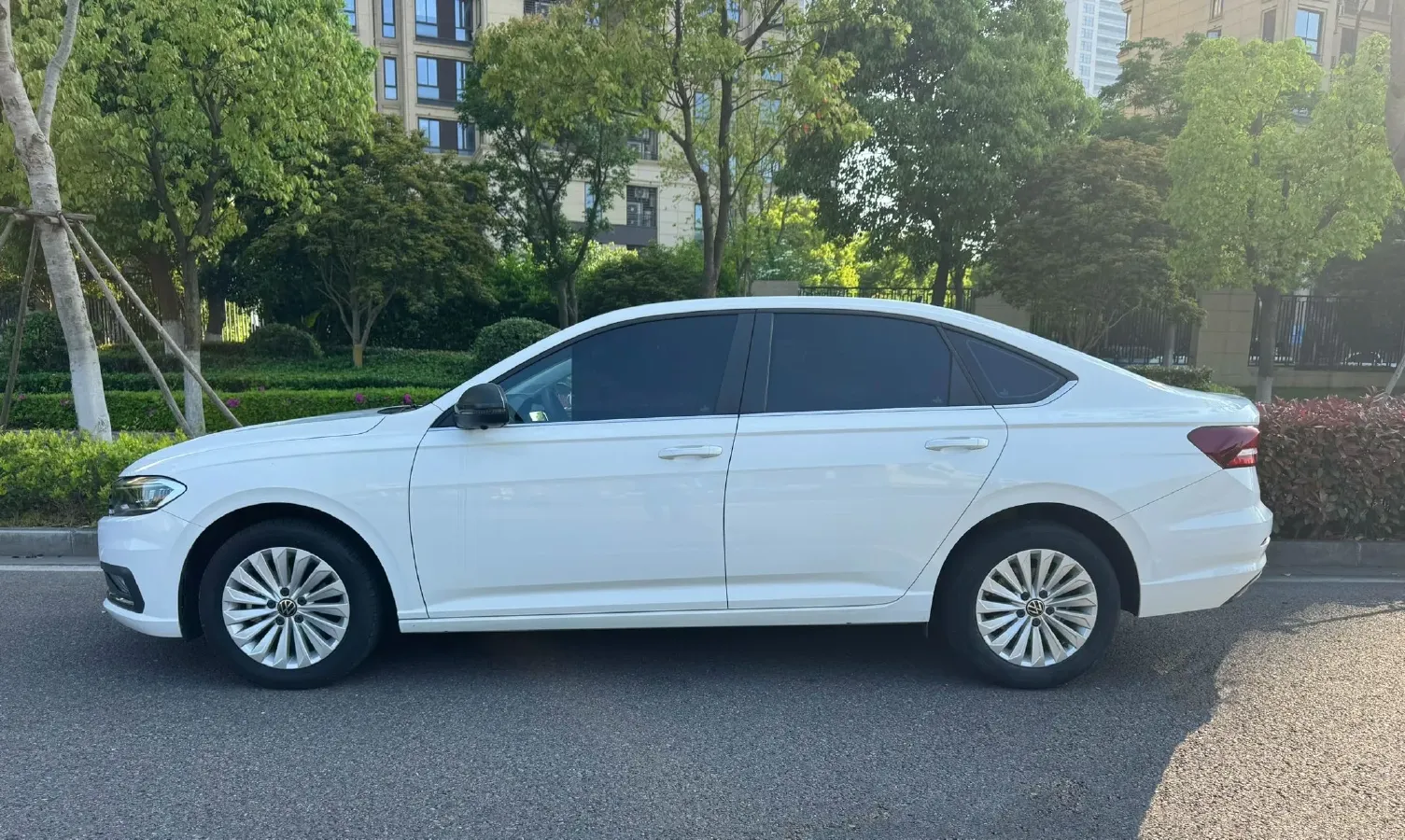 2021 Volkswagen Lavida 1.5L 113HP L4 6AT,autocango,china used car exporter,china ev exporter,chinese used car exporter,chinese used ev exporter