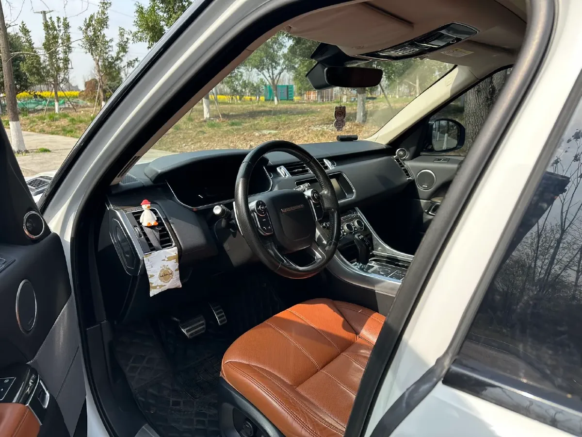 2017 Land Rover Range Rover Sport 3.0T 340HP V6 8AT,autocango,china used car exporter,china ev exporter,chinese used car exporter,chinese used ev exporter